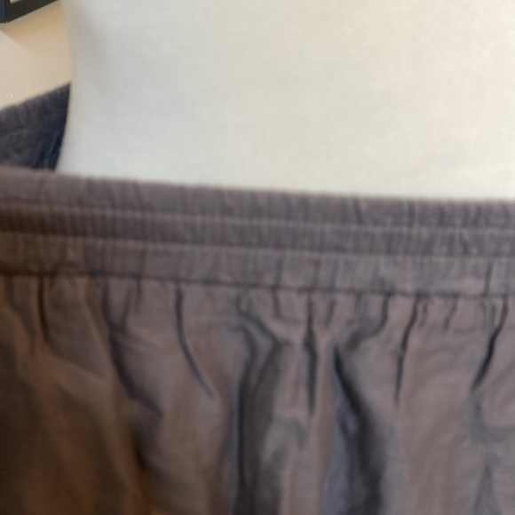 Gap Dark Grey Mini skirt with sequins size S ๐๐ป - Picture 7 of 8